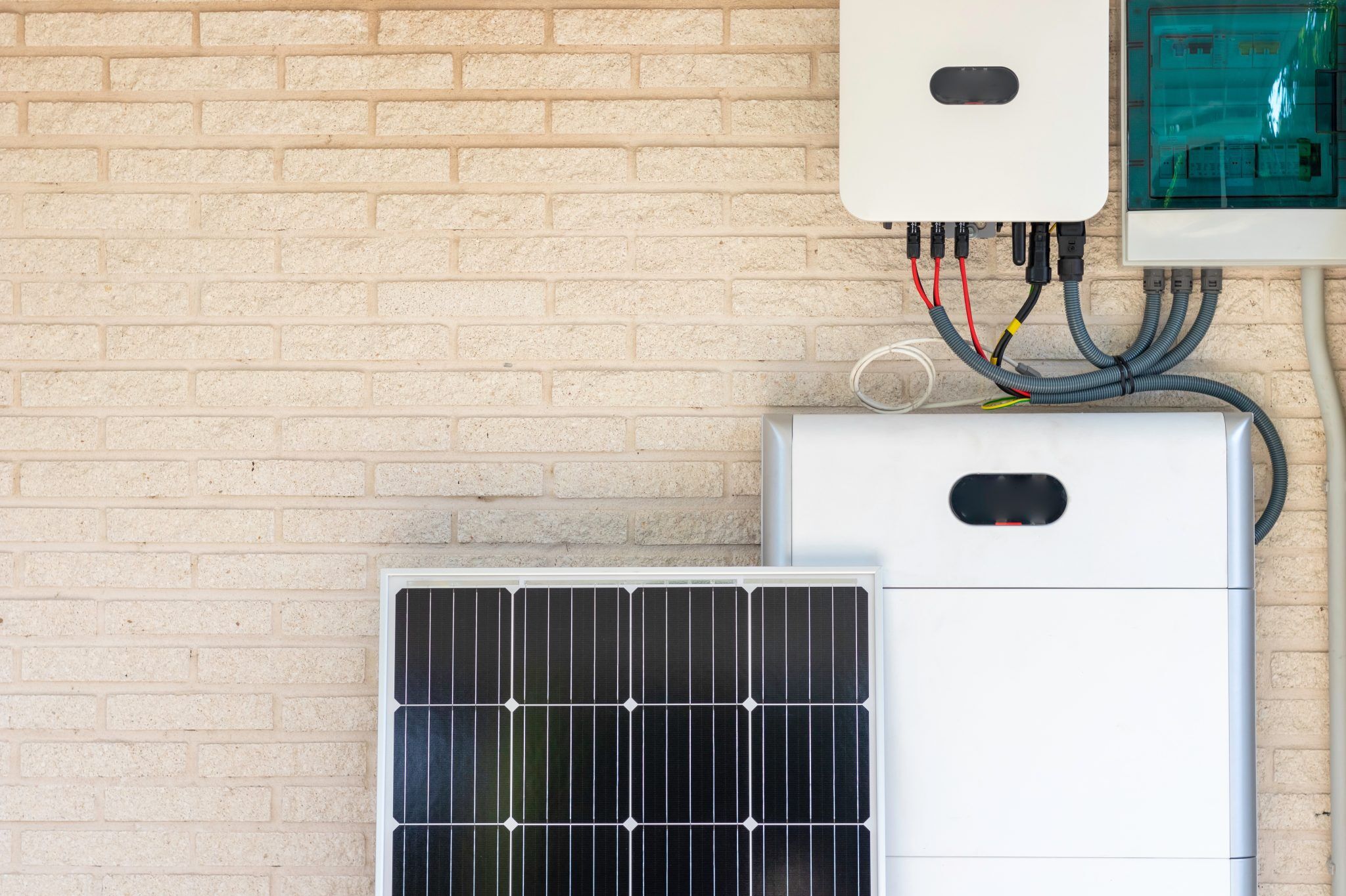 How To Choose Battery for Solar Panel System in 2026